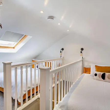 3-bedroom With Free Parking&flexible Bed Configuration *