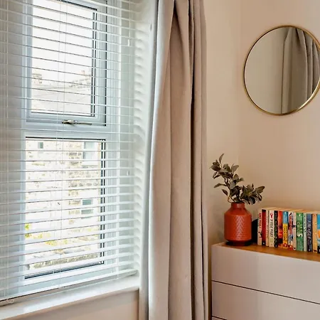 3-bedroom With Free Parking&flexible Bed Configuration Feriehus