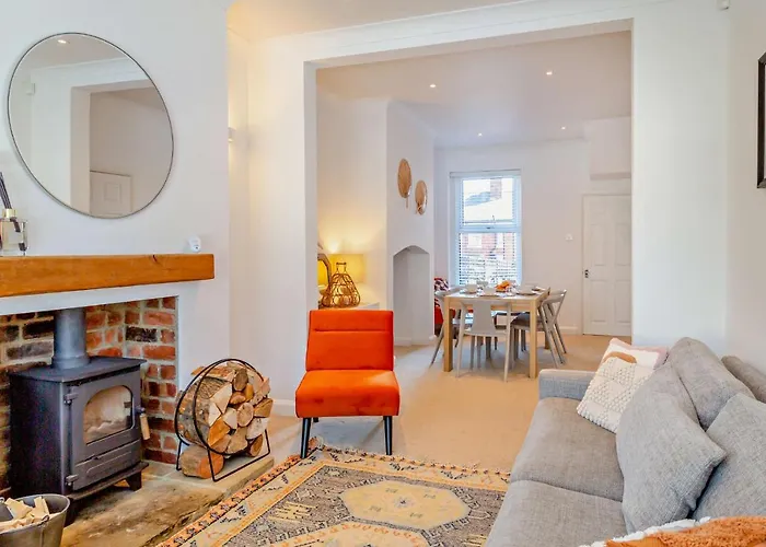 3-bedroom With Free Parking&flexible Bed Configuration Дом отдыха