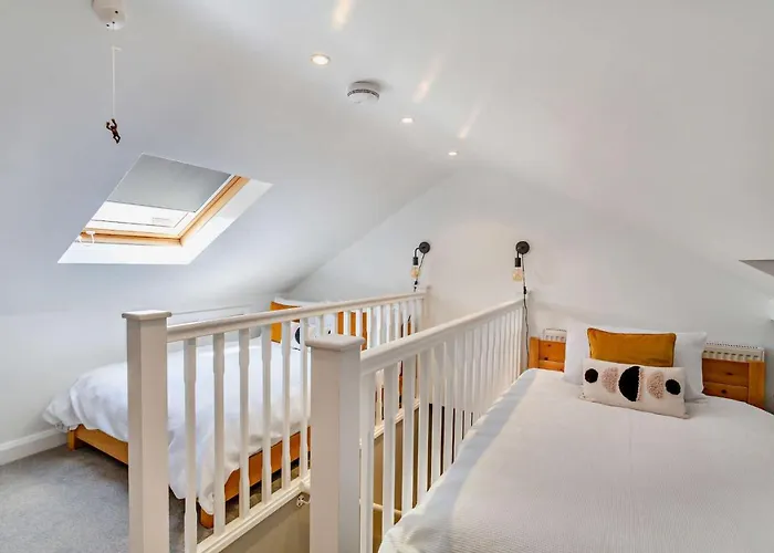 3-bedroom With Free Parking&flexible Bed Configuration *