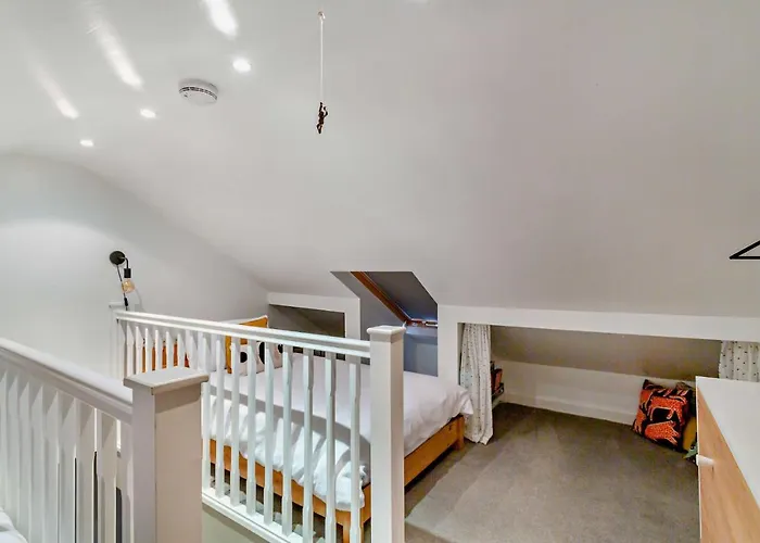 3-bedroom With Free Parking&flexible Bed Configuration